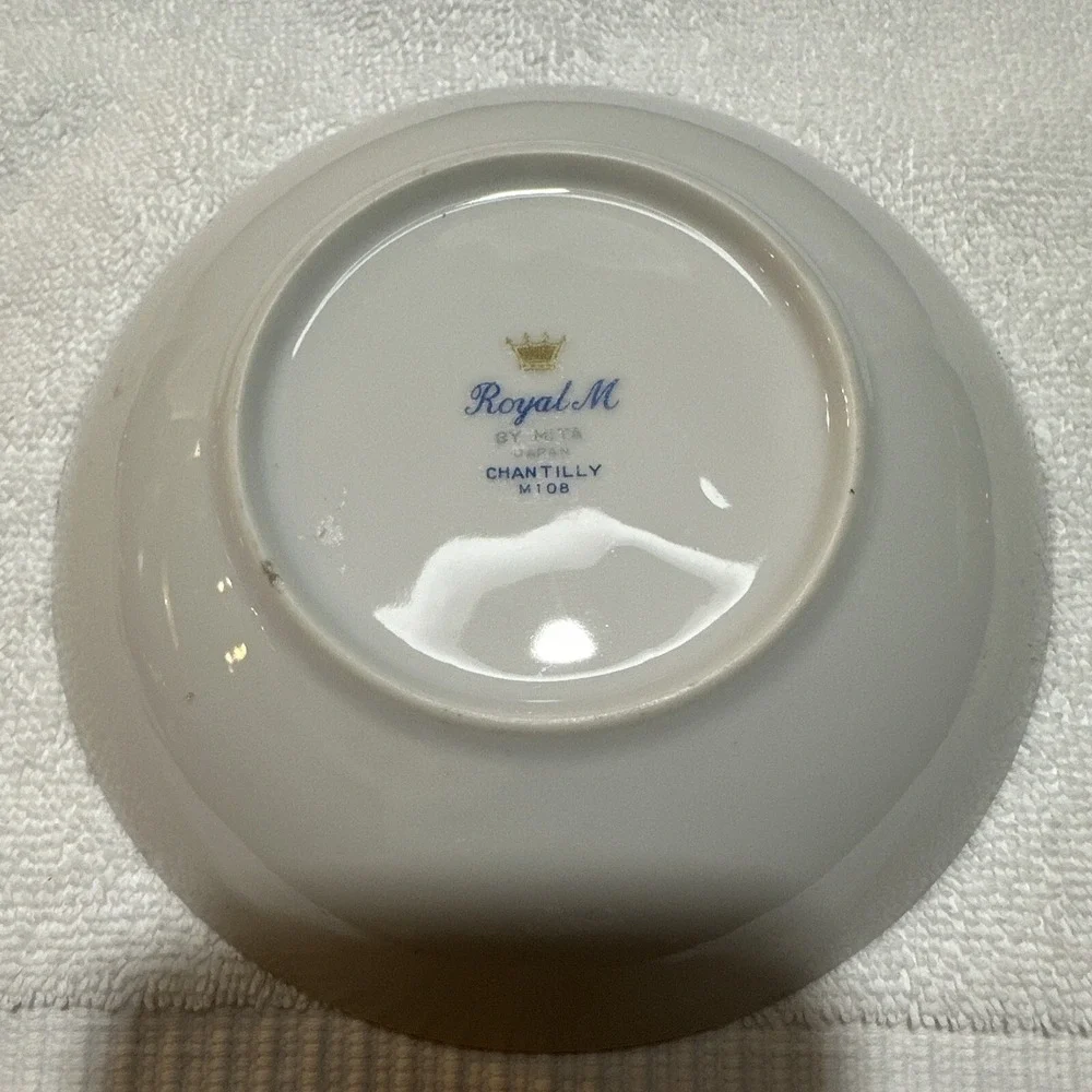 ROYAL M By Mita Dessert‎ Fruit Bowl (5.5